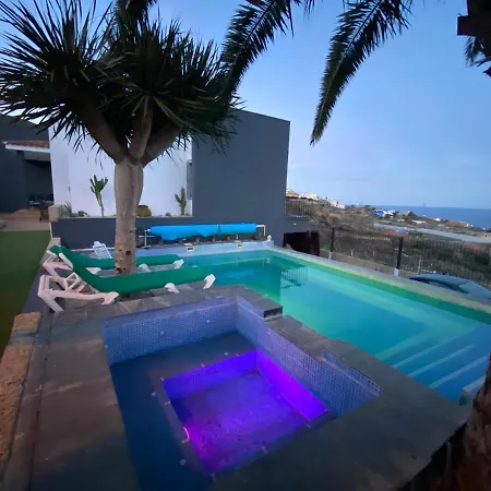 Проживание в семье Guanche Atlantic Luxury Villa *
